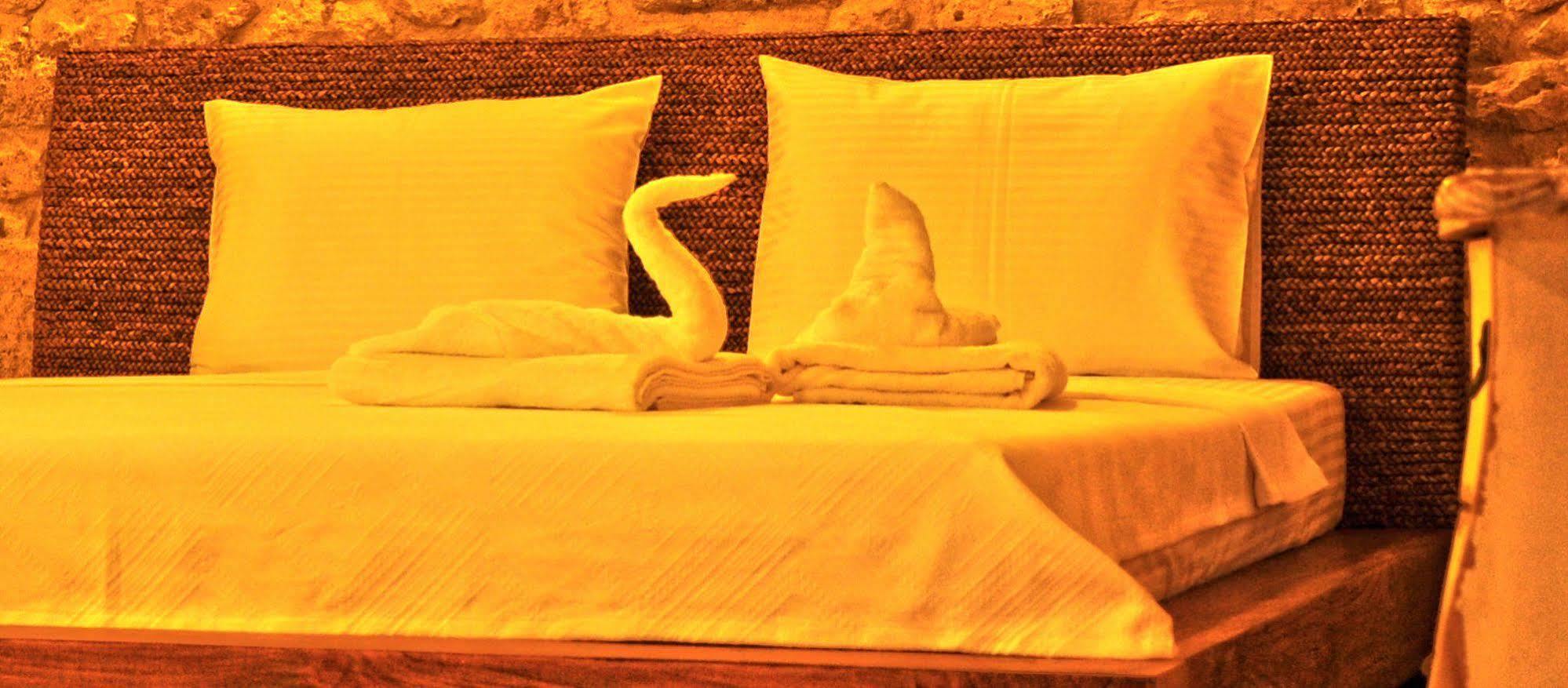 Aliko Hotel Alacatı Bagian luar foto